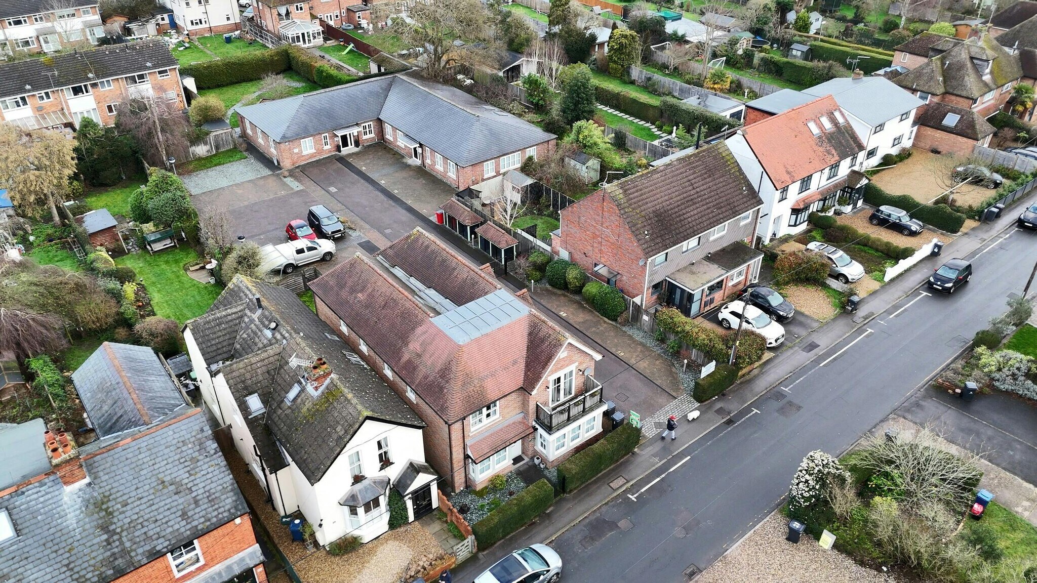 Dedmere Rd, Marlow à vendre Photo principale– Image 1 sur 9