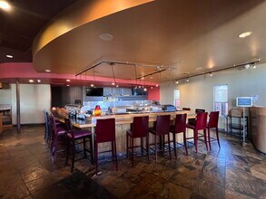 961 Nasa Pky, Houston, TX à louer Photo intérieure– Image 1 sur 23