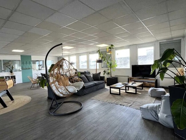 Plus de détails pour 4 Rue Henri Et Antoine Maurras, Marseille - Bureau à vendre