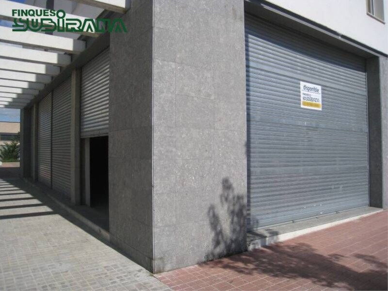 Local commercial dans Igualada, Barcelona à louer Plan d’étage– Image 1 sur 5