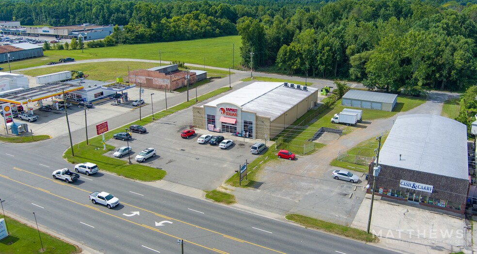 1216 Memorial Dr E, Ahoskie, NC à vendre - Photo de l’immeuble – Image 2 sur 3