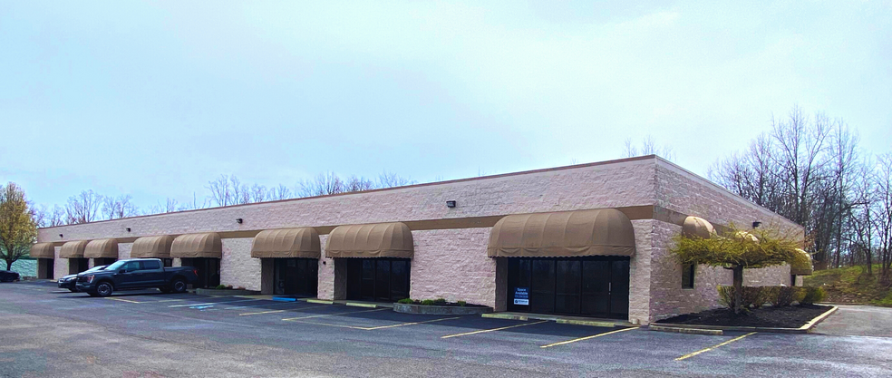 109 Platinum Dr, Bridgeport, WV à louer - Photo de l’immeuble – Image 2 sur 25
