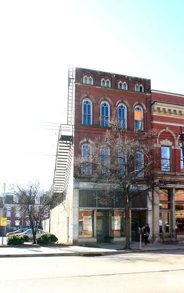 1814 E Carson St, Pittsburgh, PA à vendre - Photo de l’immeuble – Image 2 sur 18