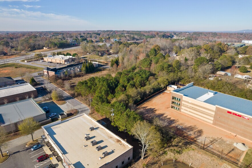 942 Gainesville Hwy, Buford, GA à vendre - Photo de l’immeuble – Image 3 sur 10
