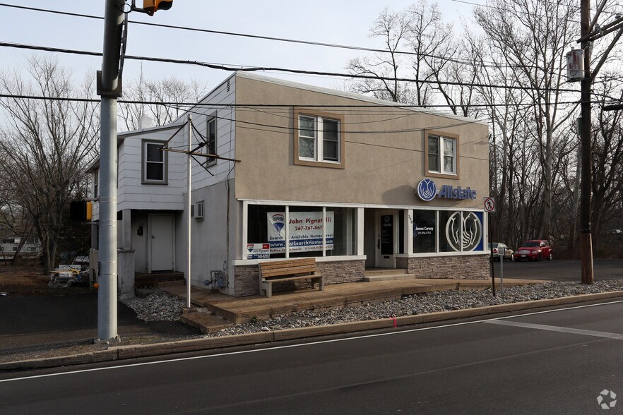 390-392 N Easton Rd, Horsham, PA à louer - Photo principale – Image 2 sur 5