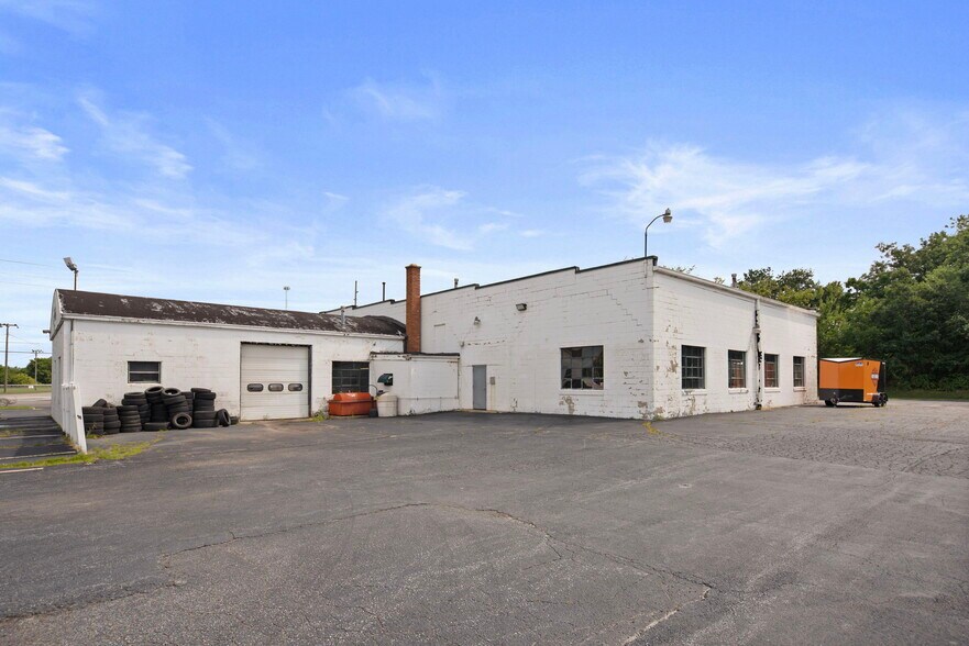 6736 Us Highway 12, Three Oaks, MI à vendre - Photo de l’immeuble – Image 3 sur 16