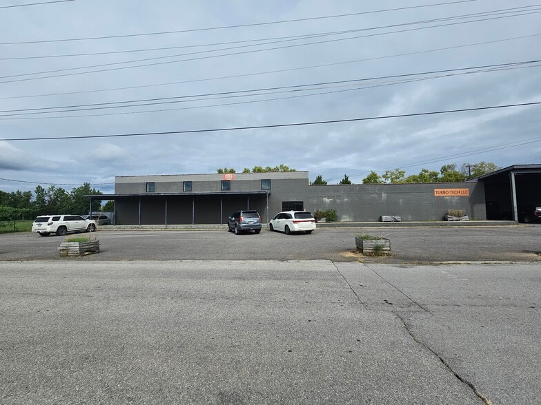 1129 Baldwin St, Chattanooga, TN à vendre - Photo de l’immeuble – Image 2 sur 18