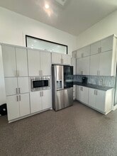 3502 Wild Cherry Dr, Austin, TX à louer Photo intérieure– Image 2 sur 7