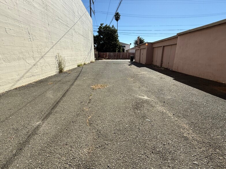931 Tennessee St, Vallejo, CA à vendre - Photo de l’immeuble – Image 3 sur 18