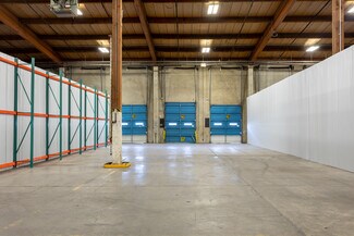 Plus de détails pour 2455 NW Nicolai St, Portland, OR - Industriel/Logistique à louer