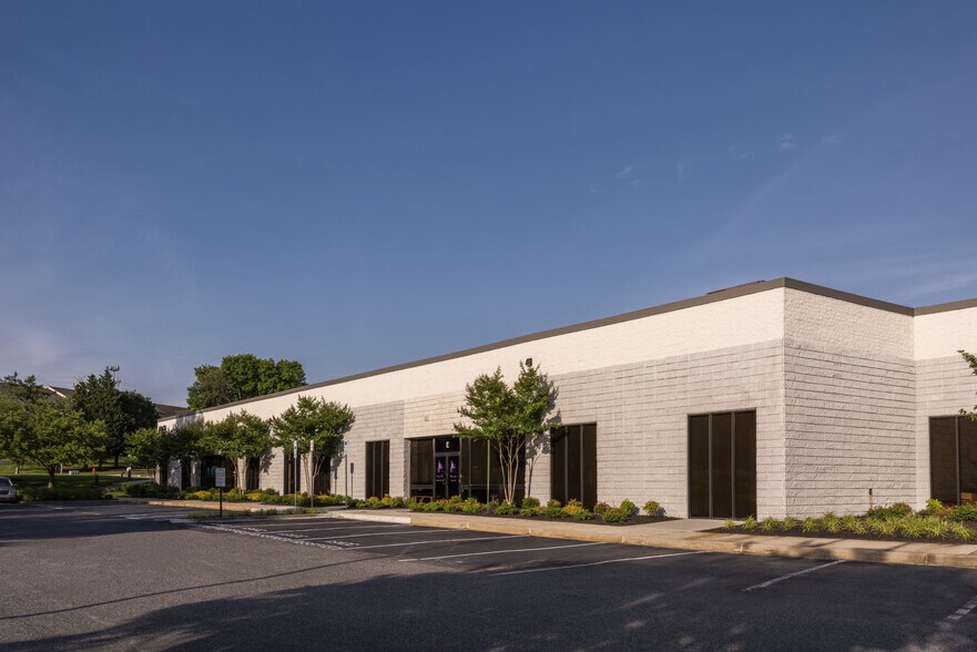 4969 Mercantile Rd, Baltimore, MD à louer - Photo principale – Image 2 sur 6