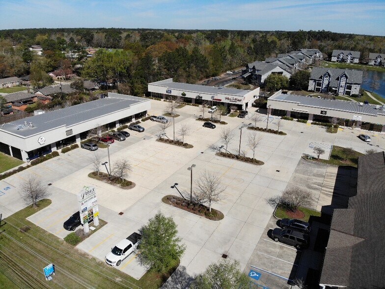 730 Brownswitch Rd, Slidell, LA à louer - Photo de l’immeuble – Image 2 sur 10