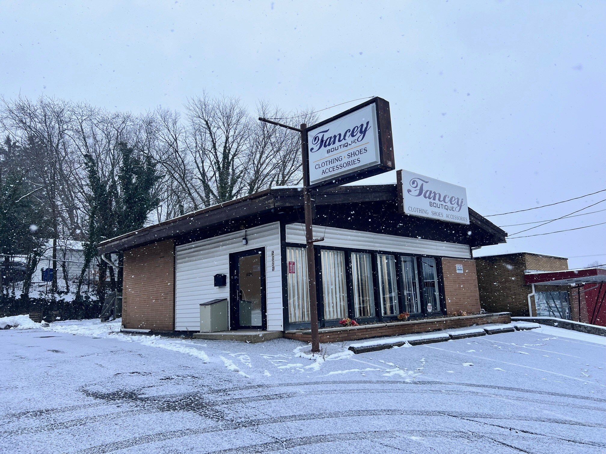 5021 Market St, Youngstown, OH à vendre Photo principale– Image 1 sur 4