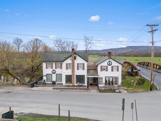 Plus de détails pour 1 Water St, New Paltz, NY - Local commercial à vendre