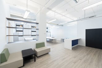 180 N Wabash Ave, Chicago, IL à louer Photo intérieure– Image 2 sur 6