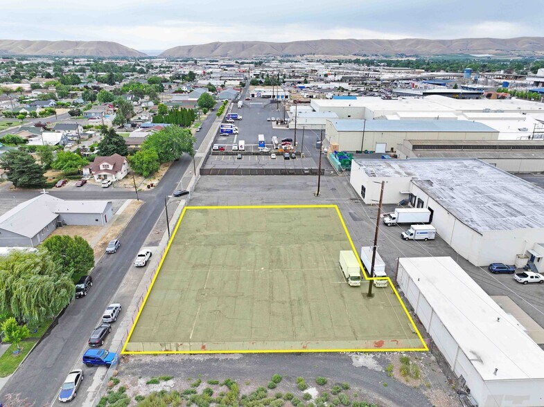 911 S 3rd St, Yakima, WA à louer - Aérien – Image 3 sur 6