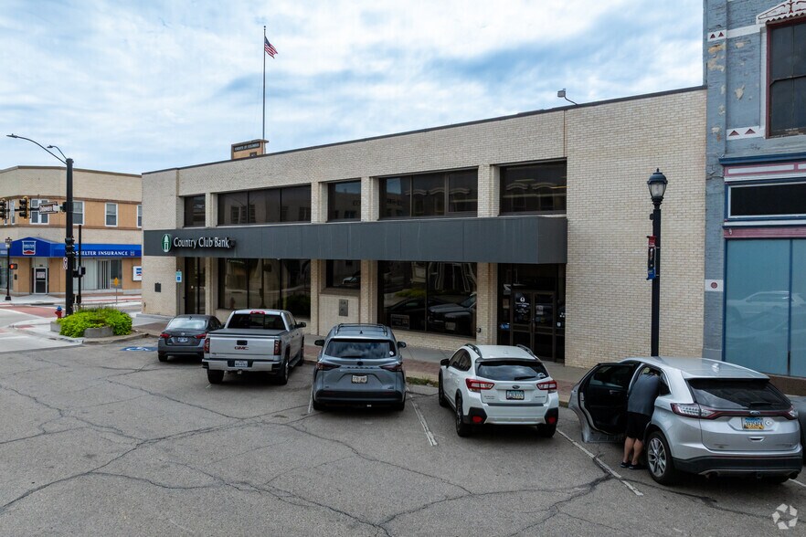 401 Delaware St, Leavenworth, KS à vendre - Photo de l’immeuble – Image 2 sur 29