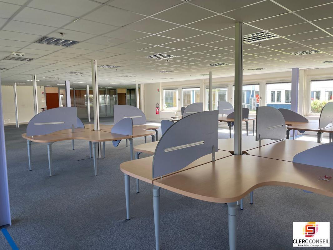 Bureau dans Louviers à louer Photo intérieure– Image 1 sur 12