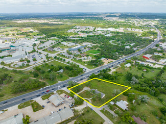 Plus de détails pour 101 Retha Dr, Dripping Springs, TX - Spécialisé à vendre