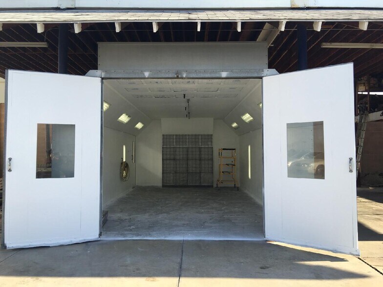 2119 N Rosemead Blvd, South El Monte, CA à vendre - Photo de l’immeuble – Image 2 sur 12