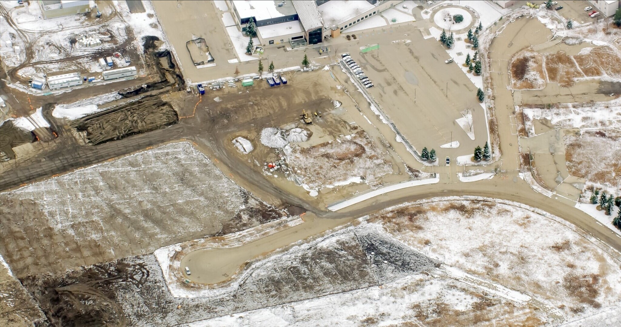 60 Flight Line Rd NW, Edmonton, AB à louer Photo principale– Image 1 sur 4
