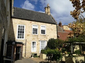 Finkin St, Grantham à louer Photo de l’immeuble– Image 2 sur 2