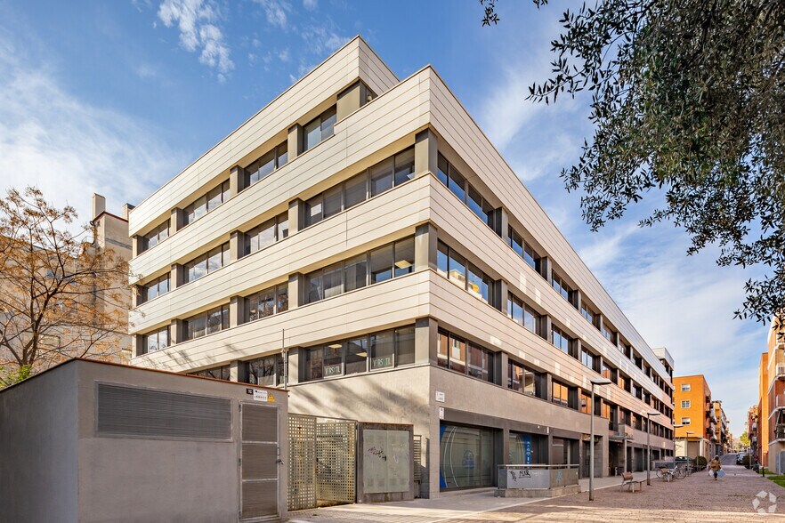 Carrer Borrell, 30, Sant Cugat del Vallès, Barcelona à louer - Photo de l’immeuble – Image 3 sur 4