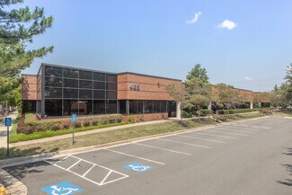 Plus de détails pour 450 Spring Park Pl, Herndon, VA - Local d'activités à louer