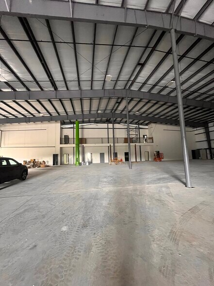 520 J F Smith Ave, Slidell, LA à louer - Photo de l’immeuble – Image 2 sur 12