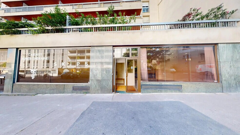 Bureau dans Paris à vendre - Photo de l’immeuble – Image 2 sur 28