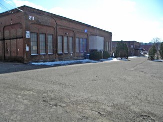 Plus de détails pour 201 Wetmore Ave SE, Massillon, OH - Bureau à louer
