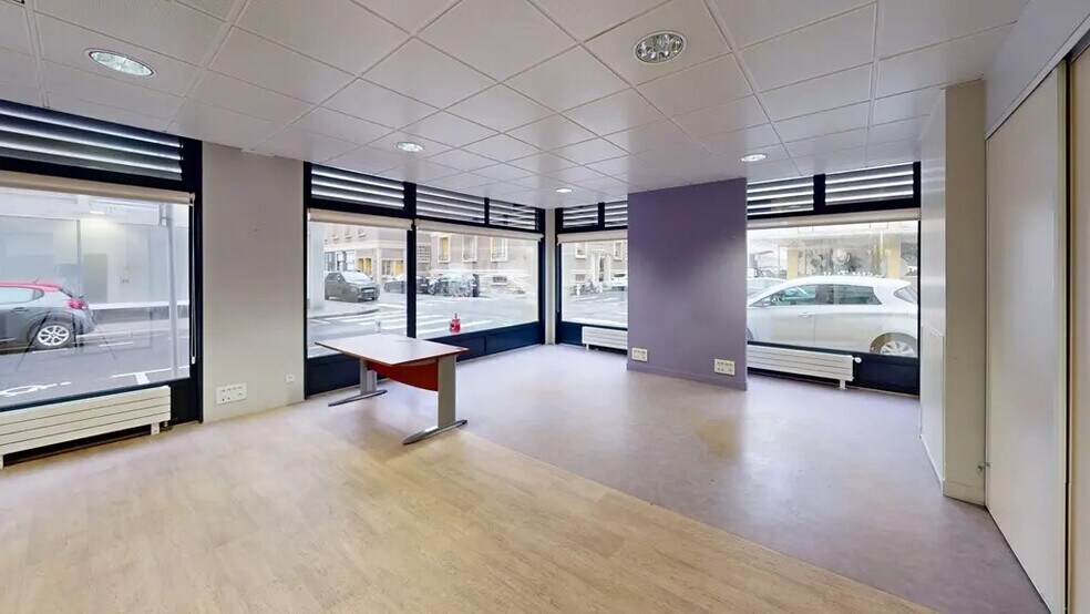 Bureau dans Le Havre à vendre - Photo de l’immeuble – Image 1 sur 4