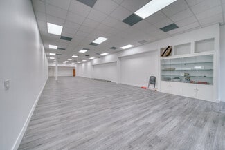 Plus de détails pour 15801 S Dixie Hwy, Miami, FL - Bureau à louer