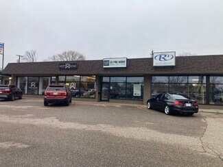 Plus de détails pour 1402-1500 S Hastings Way, Eau Claire, WI - Bureau/Local commercial à louer