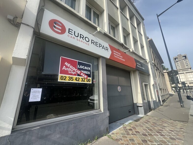 Local commercial dans Le Havre à louer - Photo de l’immeuble – Image 1 sur 3