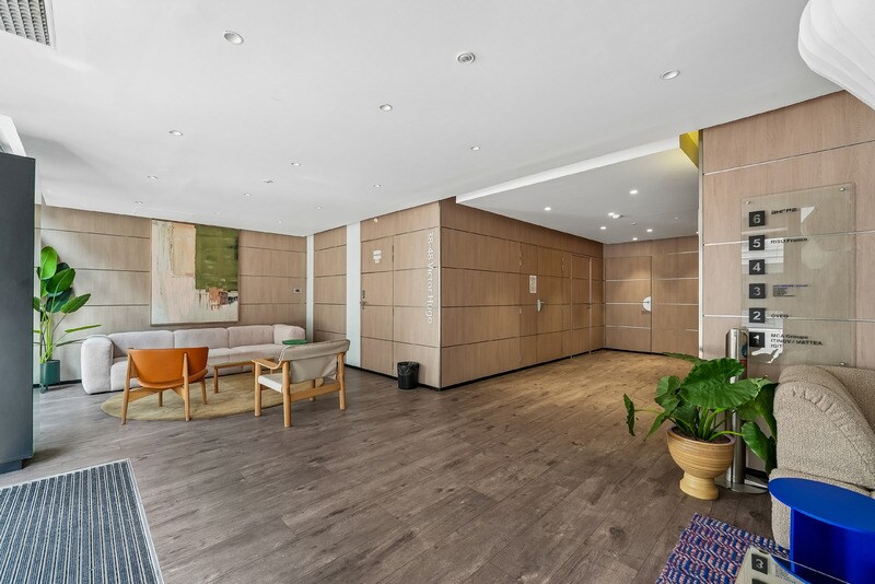 38 Rue Victor Hugo, Levallois-Perret à louer - Hall d’entrée – Image 3 sur 18