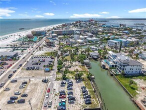 1339 Santos Rd, Fort Myers Beach, FL - Vue aérienne vue de carte - Image1