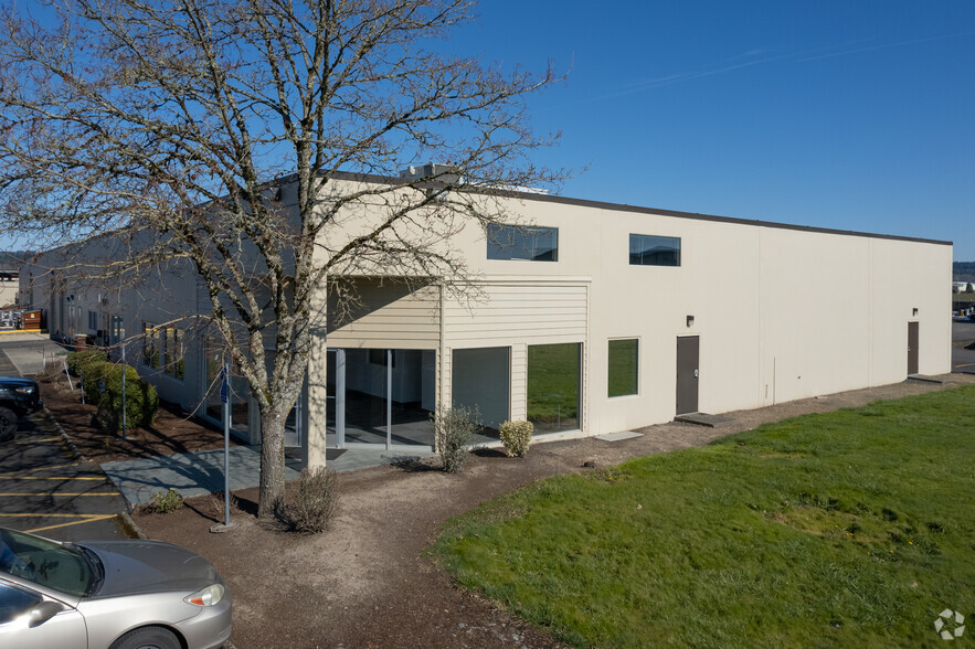 29495 NW West Union Rd, North Plains, OR à louer - Photo principale – Image 1 sur 5