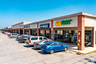 Plus de détails pour 1341-1489 E Court St, Seguin, TX - Local commercial, Industriel/Logistique à louer