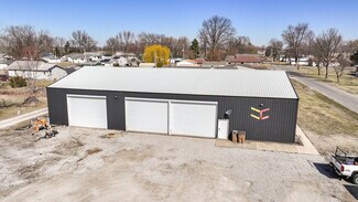 Plus de détails pour 200 Mounts st, Carlinville, IL - Industriel/Logistique à vendre