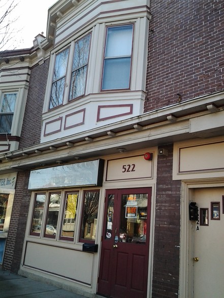 522 Monmouth St, Gloucester City, NJ à vendre - Photo de l’immeuble – Image 3 sur 7