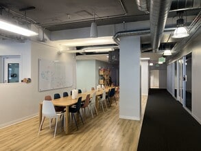 77 Maiden Ln, San Francisco, CA à louer Photo de l’immeuble– Image 2 sur 6