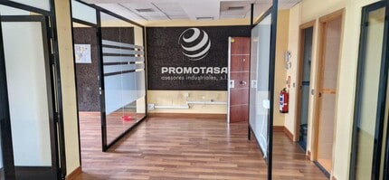 Bureau dans Madrid, Madrid à louer Photo intérieure– Image 2 sur 4