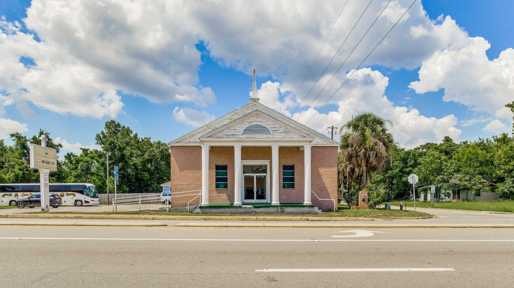 900 W Cervantes St, Pensacola, FL à vendre Photo principale– Image 1 sur 17