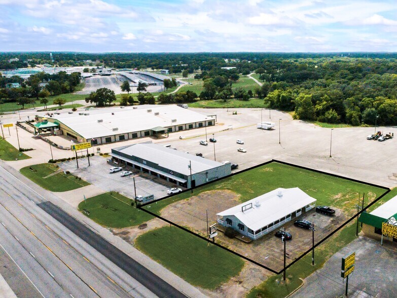 1501 N Trade Days Blvd, Canton, TX à vendre - Photo principale – Image 1 sur 41
