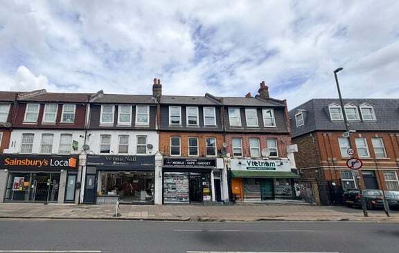 3-3A Kingston Rd, Londres à vendre - Photo de l’immeuble – Image 2 sur 2