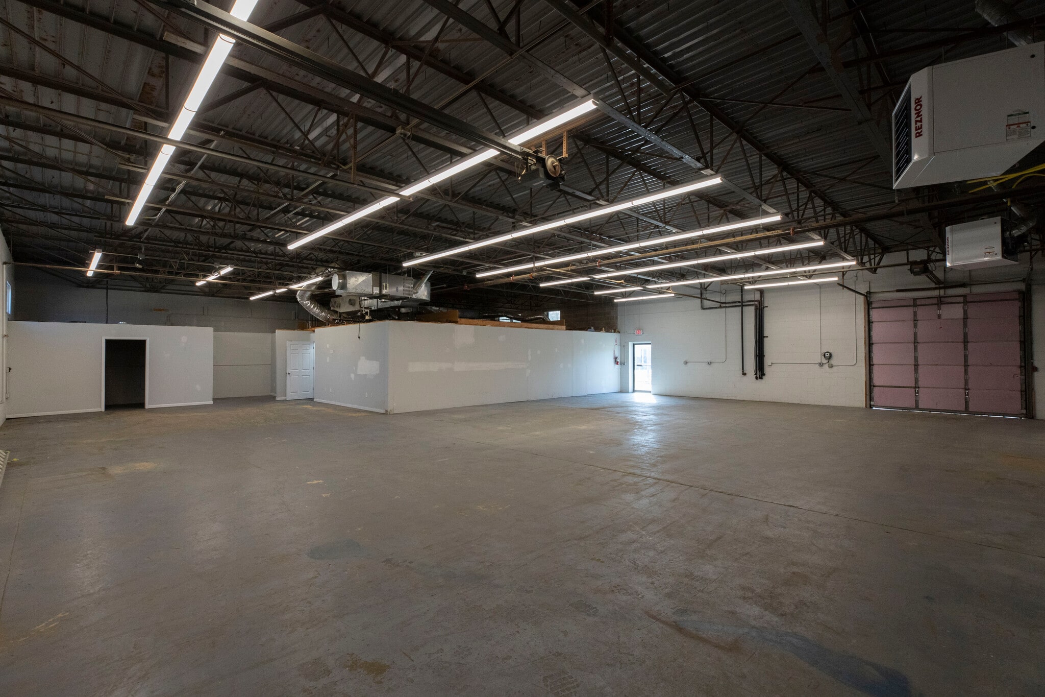 1106 Industrial Parkway, Brick, NJ à louer Photo de l’immeuble– Image 1 sur 7