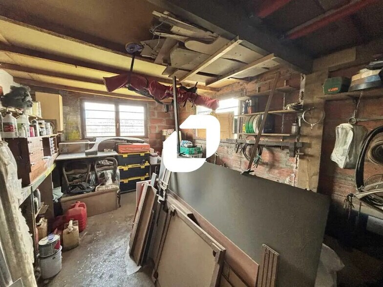 Local d'activités dans Bordeaux à vendre - Photo de l’immeuble – Image 2 sur 3