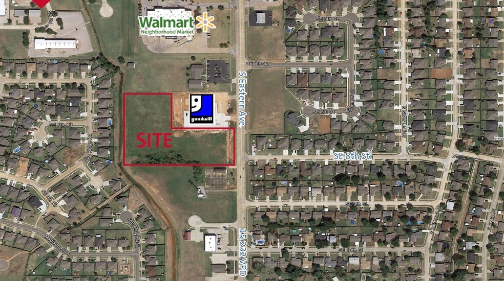 SE 8th & Eastern Ave, Oklahoma City, OK à vendre - Photo principale – Image 1 sur 5