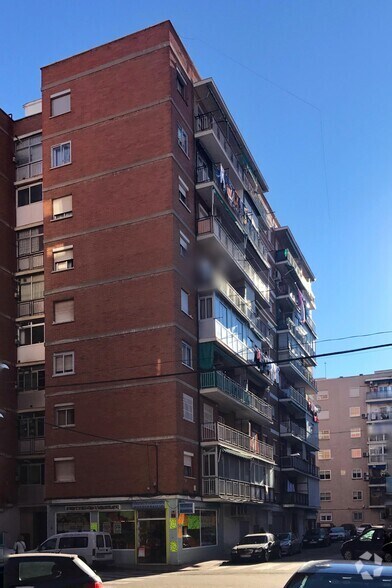 Calle el Toboso, 3, Alcalá de Henares, Madrid à vendre - Photo de l’immeuble – Image 2 sur 2